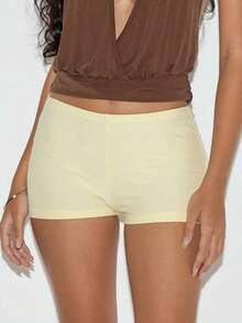 Women's Chic Solid Black Short Elastic Waist Slim Fit Skinny Micro Shorts Daily Lounge Outing - 黃色 - 查看 4