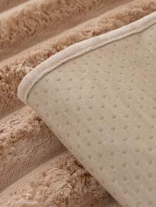 1 Stück verstärkter Plüsch Sofabezug, Jacquard Herbst/Winter Sofakissen, warm & weich, tierfreundlich, schmutz- und kratzfest, geeignet für alle Jahreszeiten, für Wohnzimmer, Schlafzimmer, Outdoor, passend für 1/2/3/4-Sitzer Sofa