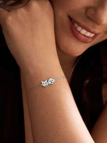 个性化宠物肖像手链、宠物纪念手链、定制宠物照片首饰、宠物走失纪念手链、猫狗手链，以及送给她的礼物，所有款式均可定制，简约日常风格。产品包含礼盒，适合作为情人节礼物、生日礼物、母亲节礼物和日常礼物。女士首饰。 - 寵物頭像手鍊 - 查看 13