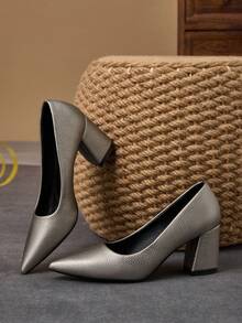 MonaNise 女士时尚棕色尖头一脚蹬高跟鞋，适合居家、办公室、度假、旅行、休闲外出，复古风格，百搭，高品质，舒适平底鞋 - 灰色 - 查看 6