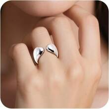 Women Pendant Necklaces