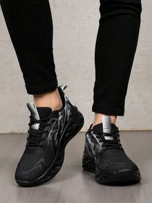 Zapatillas deportivas casuales para exteriores con suela asimétrica pintada a mano, patrón de camuflaje, transpirables y cómodas, adecuadas para adolescentes, estudiantes, todo el año