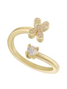 This Is A Stylish And Simple Asymmetrical Copper A-Z Ring With An Adjustable Opening And 26 English Initials For Women. It Is Suitable For Daily Wear And Casual Entertainment. It Is A Gift For Friends And Couples At Festivals And Gatherings!