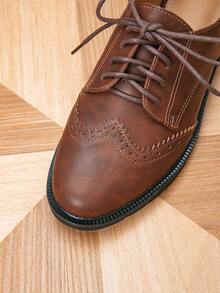 Women's British Style Carved Lace-Up Oxford Flats,Loafers - Coffee Brown - View 8