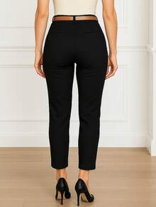 Pantalón Elegante para Dama con Bolsos Laterales al Frente y Cinturón.  Tela Elástica. - Negro - Ver 2