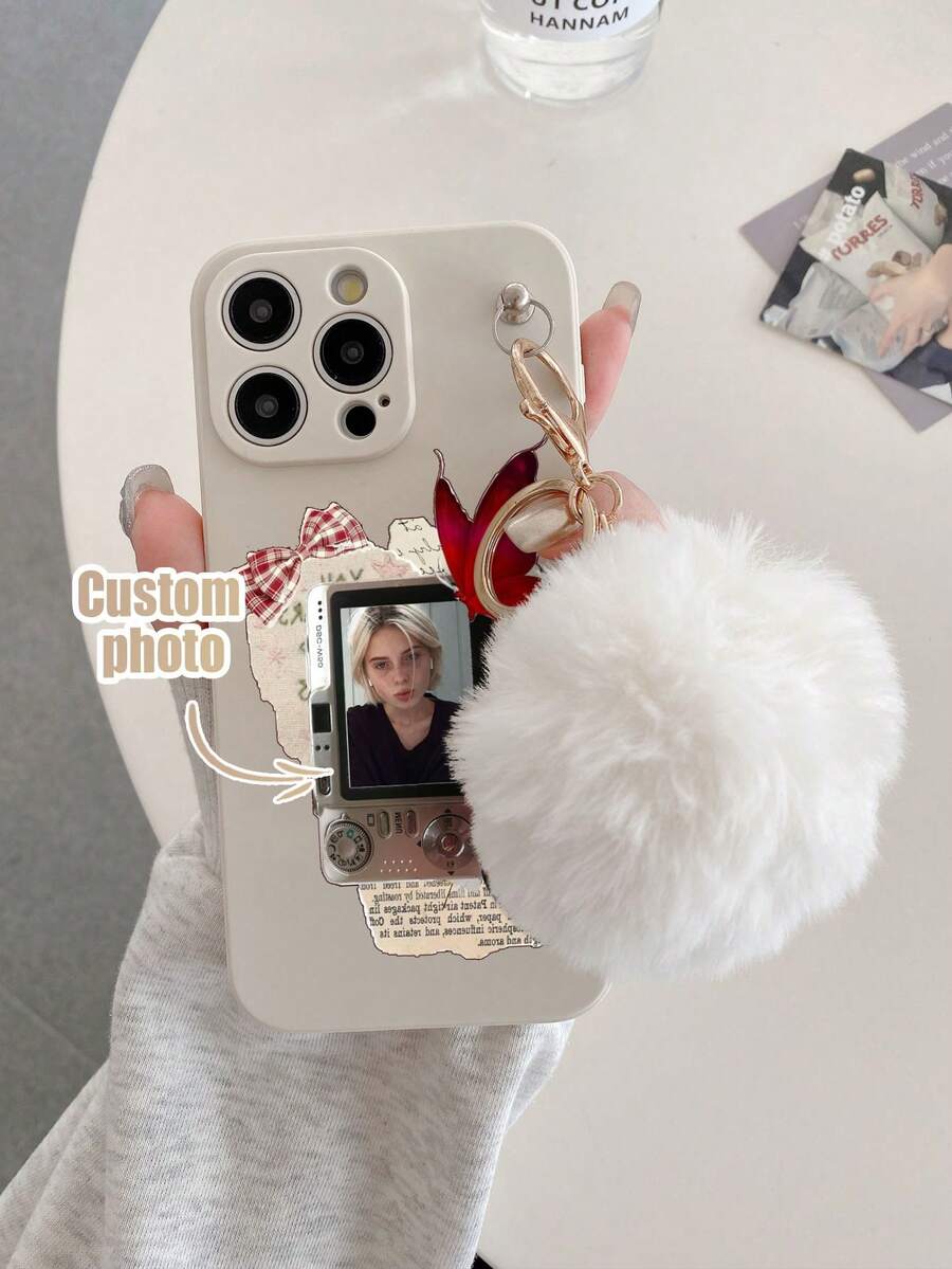 1pc Customizable White TPU Phone Case With Camera Frame Background Image, Shockproof + 1pc White Furry Ball Pendant Compatible With IPhone/Android///OPPO Phones, 17 Pro Max, A14, A54, A52, A31 4G, A23