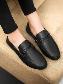 2025 Mocassini classici da uomo, comodi e di moda, scarpe da guida leggere, versatili e confortevoli (Nota: le scarpe sono piccole, si consiglia di scegliere una taglia in più per chi ha piedi più grandi) - nero - Visualizzare 4