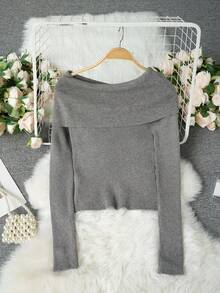 Sexy Off Shoulder Knit Sweater, Grey Women's Slouchy Fit Cropped Pullover, Slim Fit Long Sleeve Top, Suitable For Dates, Outings, Commuting, Christmas, New Year