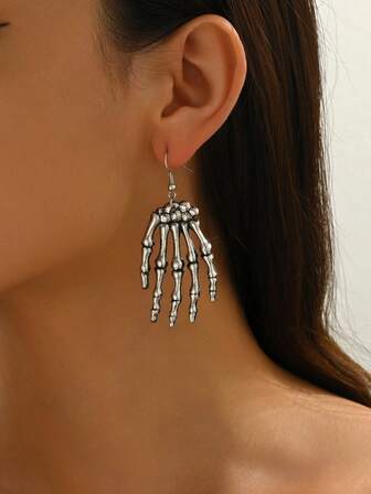 1 Pair Niche Vintage Dark Goth Skull Hand Earrings, Suitable For Women's Daily Wear