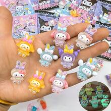 50pcs Sanrio Cartoon Tri-Angle Family Series, Including Hello Kitty, Kulomi, My Melody, Pompompurin And Cinnamoroll Cute Mini Character Charms, Suitable For Resin DIY, Glue Box, Jewelry Making Accessories