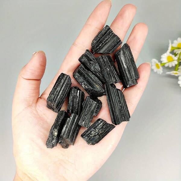 1pc Black Natural Tourmaline Stone - Raw Stone For Home Decor, Outdoor Garden Ornament, Holiday Gift, Art Deco Style, Family Theme, Stone Material, Perfect For Room Decor