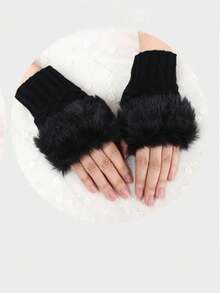 زوج من قفازات نسائية قصيرة مصنوعة من الأصابع بأساور فرو ناعمة، قفازات شاشة تعمل باللمس دافئة وأنيقة للخريف/الشتاء عيد الميلاد عطلة الشتاء ملابس نسائية + أدوات الشتاء + قفازات الدب + عيد الميلاد