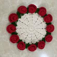 Handgemachte DIY Rose Blumen Tasse Untersetzer, gehäkelter Tassen Untersetzer verwandelt in Blumenstrauß, kreatives Geschenk