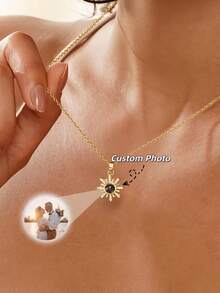 1pc Women's Personalized Projection Necklace, 18K Gold Plated Custom Photo Projection Necklace, Girlfriend Memorial Photo Necklace, Customized Gift For Girlfriend, Mom, Bridesmaid Jewelry - Sun 2 - View 3