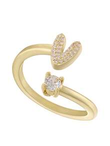 This Is A Stylish And Simple Asymmetrical Copper A-Z Ring With An Adjustable Opening And 26 English Initials For Women. It Is Suitable For Daily Wear And Casual Entertainment. It Is A Gift For Friends And Couples At Festivals And Gatherings!