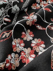 1 件女士秋冬仿羊绒刺绣围巾，厚实保暖流苏刺绣波西米亚风格旅行披肩斗篷 - 黑色 - 查看 3