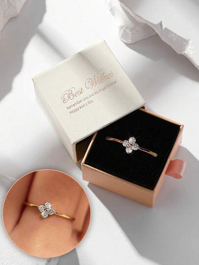 선물 상자 네잎 클로버 큐빅 지르코니아 반지, 우아한 여성 약혼 주얼리, 휴일 선물로 적합