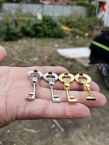 Modische & elegante Damen Ohrringe, Ohrringe mit kubischen Zirkonia Schlüssel Anhänger, raffiniertes & anmutiges Design für Frauen