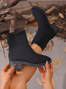 Fashion Round Toe Chelsea Boots, Breathable Mid-Calf Casual Outdoor Wear Versatile Women Boots, Suitable For Sports, Home, Holidays