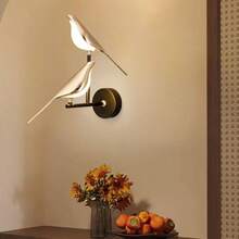 2-Head Modern Bird-Shaped Wall Lamp, Polished Gold Finish, Creative Bird-Shaped Lampshade, Acrylic Lampshade, Switch Control, Suitable For Bedroom, Living Room, Kitchen