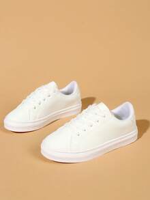 Casual Flat Sneakers For Teenagers, Fashionable Versatile Flat Sneakers, Casual Sneakers, Sports Shoes
