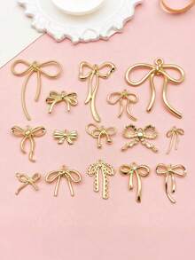 Ciondolo minimalista e carino a fiocco, ciondolo in lega di alluminio a nastro vuoto, ciondolo a fiocco carino in lega vuota per la realizzazione di gioielli fai-da-te, adatto per collane, orecchini, cinturini per telefono, charm per borse, portachiavi, decorazioni per vacanze, gioielli, ideale per regali di San Valentino, Natale, Capodanno