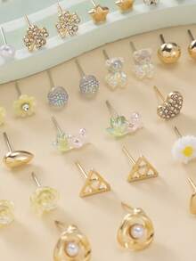 30 pares de pendientes de perla falsa de metal y resina con diseños de corazón, oso, rhinestone y margarita. Conjunto de pendientes de moda casual para mujer