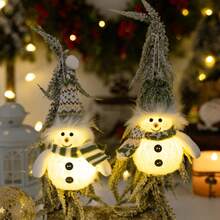 Embrace The Warmth Of Winter Nights |   Ins Style Knitted Hat Snowman Lamp Decorate The Corner For A Cozy Christmas Festival - 墨綠針織帶燈雪人尖帽 - 查看 1