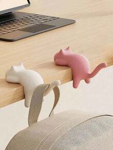 3/2pcs Cat Shaped Backpack Hooks, Seamless Edge, No Drilling Required, Multi-Functional Desk Side Bag Hanger For Student Desks. Desk Side Bag Hooks, Foldable Bag Hanger, Foldable Desk Hooks, Office Desk Side Hooks, Ladies Handbag Hooks. Lightweight Handbag Hooks - Backpack Hooks, Student Desk Bag Hanger, Sturdy And Durable Desk Hooks, Convenient For Keeping Handbags Clean And Tidy.
