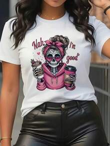 Calavera blanca sosteniendo dos tazas de café