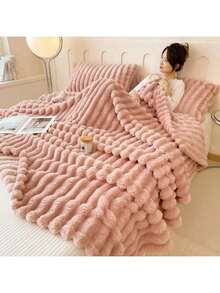1pc Super Soft Plush Throw Blanket, Shaggy Faux Fur Decorative Blanket For Bedroom, Cozy Flannel Fleece Blanket For Valentine's Day, Christmas, Halloween, Casual Nap, Office Siesta, Home Decor