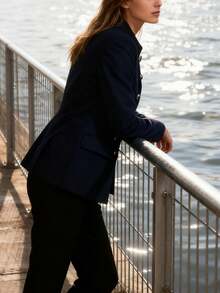 Metal Double-Breasted Stand Collar Suit! Premium Fit, Slimming And Suitable For All Body Types, Super Easy For Daily Matching,Elegant Double-Breasted Blazer For Women - Casual Work Jacket For Women. This Stylish Long-Sleeved Jacket In Black Polyester With Flap Pockets Is Perfect For The Office Or A Casual Chic Look. Work Jackets | Double-Breasted Jackets | Polyester Blazer - 藍色 - 查看 4