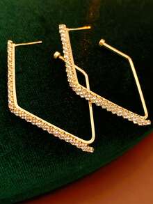 2 Stücke elegante funkelnde silberne Nadel Strass Diamant Ohrringe, luxuriöses schickes modisches vielseitiges Ohrstecker Design, geeignet für Party, Veranstaltung, Kleider-Kombinationen