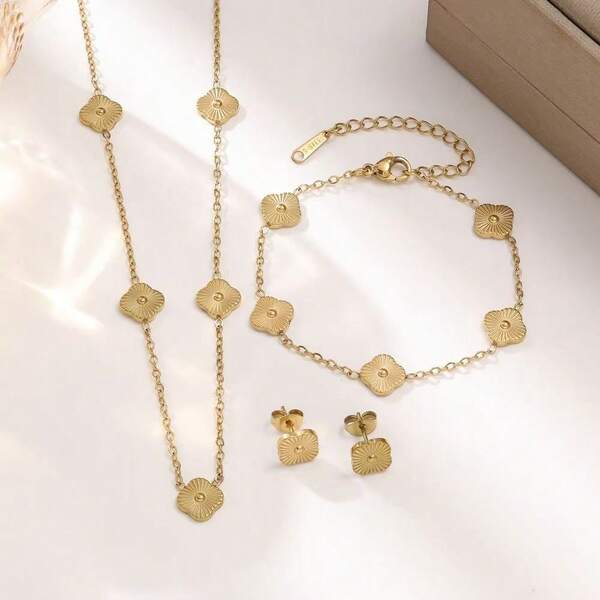 Textured Four-Leaf Clover Jewelry Set For Women, 18K Gold Plated Stainless Steel Necklace Bracelet Earrings Set, Minimalist Luxury Jewelry Gift For Her
