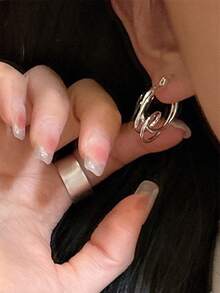 2 Stücke asymmetrische umwickelte Kreis-Ohrringe, minimalistisches Design vielseitige Mode-Creolen