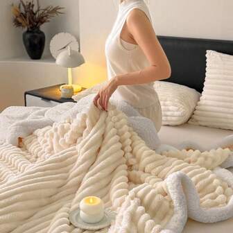 1 件双层条纹羊羔绒盖毯，涤纶，矩形，温暖百搭，适合居家、旅行、办公室、秋冬