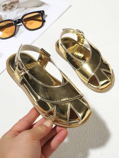 儿童时尚户外凉鞋，方头平底鞋，单带凉鞋，新款夏季女童沙滩拖鞋