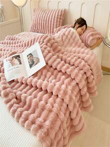 1pc Super Soft Plush Blanket, Wide Striped Faux Fur Design, Suitable For Bedroom Decor, Christmas, Casual Nap, Office Nap, Pink Milk Plush Fleece Throw Blanket