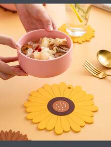 Dining Table Insulation Pad, Luxurious Dining Mat, Cute PVC Cup Pad, Anti-Scald Pad, Table Mat, Bowl Mat, Pot Pad, Tray Pad - Multicolor - View 2