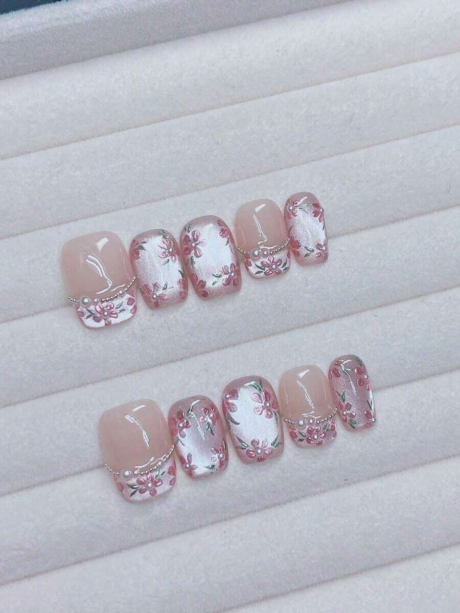 10Pcs Pink Hand-Painted 3D Flower Faux Pearl Chain French Bright Faux Pearl Cat-Eye Floral Wearable Nail Home Dating Short Trapezoid Detachable Full Cover Fake Nails For Nail Art Diy Lovers Ladies And Girls Press On Nails Nail Supplies Nails - Hồng - Xem 1