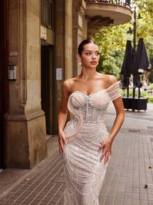 Faeriesty 奢华无肩带美人鱼晚礼服，心形领口设计——精致的珠饰和闪亮的亮片，修身剪裁搭配薄纱罩衫，曳地长裙，尽显红毯、派对、婚礼等场合的优雅风范。 - 香檳色 - 查看 8