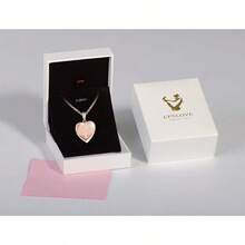 Colares com pingentes femininos