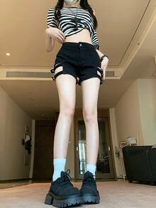 2026 Autumn/Winter European And American New Sexy Casual Jeans Shorts - Black - View 3