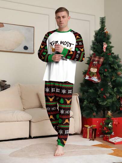 Conjunto de pijama para hombre con 2 piezas, cuello redondo, manga larga, estampado de renos navideños, gráficos de letras, contraste de colores, diseño de parche y dobladillo con cordón