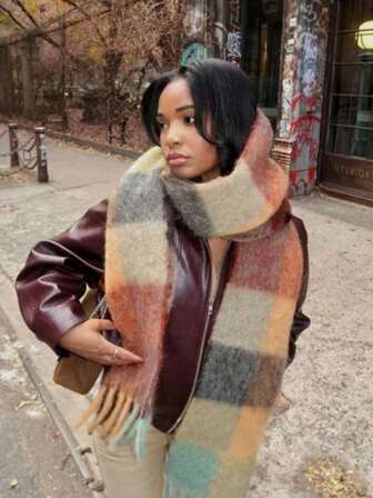 1pc Woman's Winter New Imitation Green Cashmere Plaid Scarf, Simple Fashion Tassel Ring Scarf Warm Shawl Unisex Cold, Suitable For Daily Travel, Casual Wear For Dress