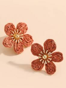 زوج من أقراط الأزهار اليدوية المنسوجة من الرافيا ذات 5 بتلات، أقراط زهرية متعددة الطبقات أنيقة، مجوهرات بطراز منعش للنساء