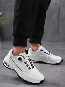 Zapatillas de cuero con botón giratorio para hombres, de color negro y blanco clásico de moda con cojín de aire, adecuadas para deportes al aire libre, golf