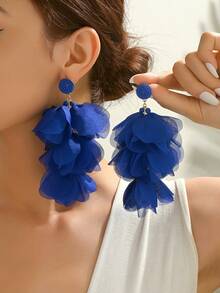 1 Pair Women's Bohemian Klein Blue Fabric Flower Tassel Earrings Exaggerated Romantic Fashion Jewelry For Party Prom Beach Vacation