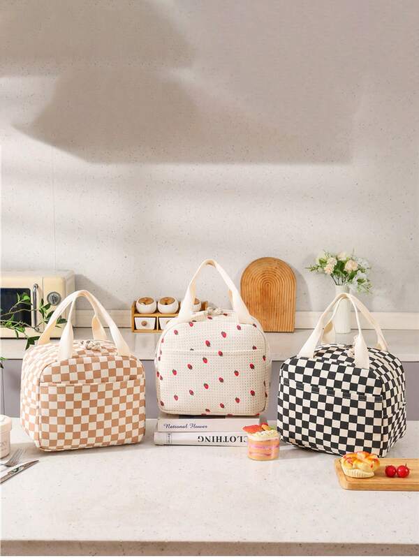 Bolsa térmica grossa à prova d'água com estampa de desenho animado, para estudantes, trabalhadores de escritório, lancheira, bolsa térmica de alumínio, grande capacidade, portátil, pode ser congelada, lancheira macia e à prova de vazamentos. A camada interna de papel alumínio mantém o calor, o frescor e o frio. Para a volta às aulas, bolsa de material escolar para lancheira escolar.