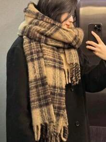 1pc Small Plaid Scarf, Soft & Warm For Autumn/Winter - Khaki - View 2